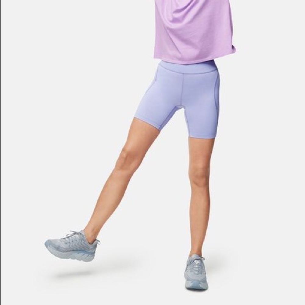 EUC Outdoor voices lavender techsweat short XS